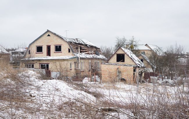 Две трети украинцев понесли потери из-за войны