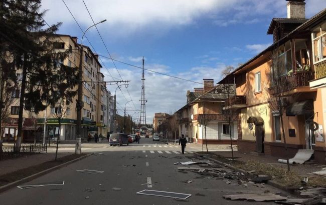 В Чернигове оккупанты обстреляли людей, стоявших в очереди за хлебом: погибли 10 человек