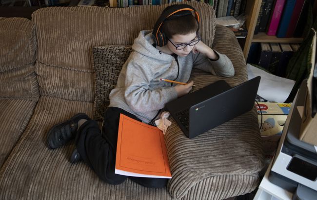 В Киевской области растет заболеваемость гриппом. Часть школ закрывают на карантин