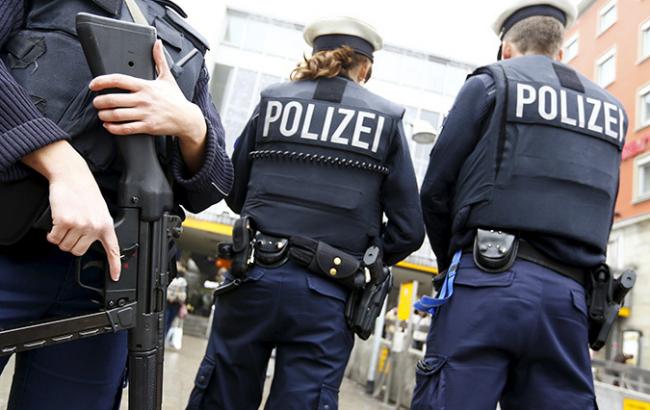 Полиция обезвредила нападавшего на банк в Германии
