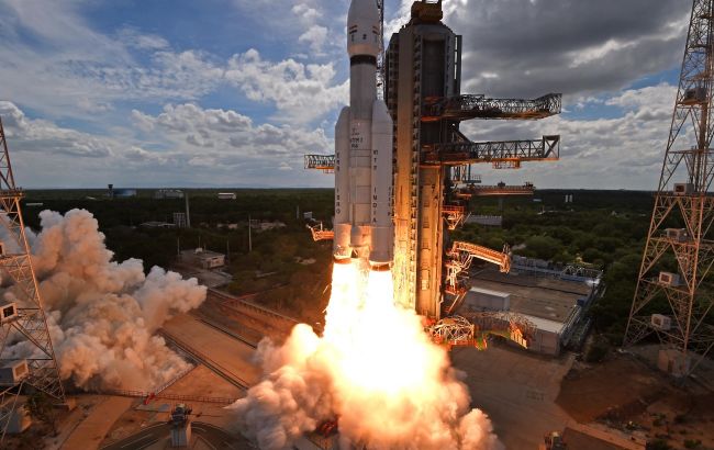 Индия запустила космический корабль Chandrayaan-3 на Луну: видео операции