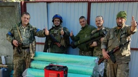 ФК "Динамо" передало партию помощи одной из военных частей ВСУ