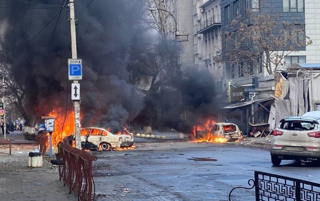 В Херсоні попередили про загрозливу ситуацію в Корабельному районі через обстріли