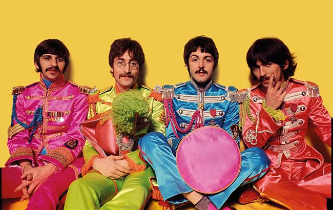 Названы самые продаваемые музыканты всех времен