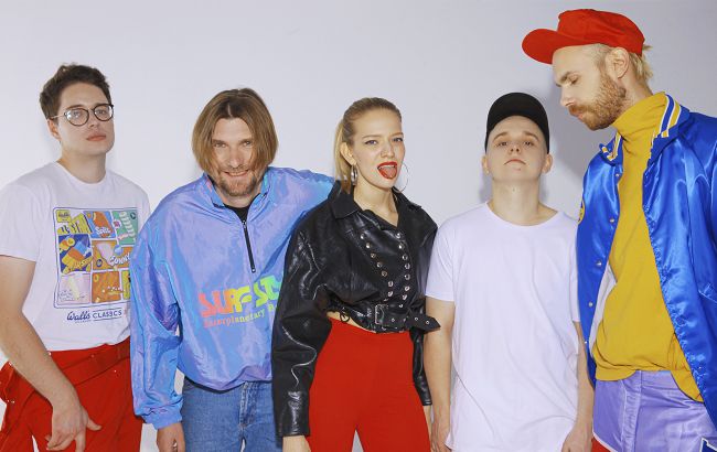 Популярна група покликала українців у музичну подорож