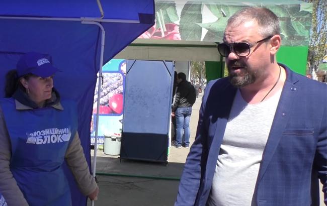 В Бердянске ветеран АТО разогнал политических агитаторов