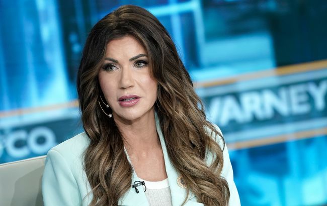 США призупиняють видачу "грін-карт" для переїзду в країну: що сталося