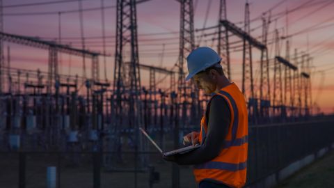 Россияне ночью атаковали энергетику в Киеве и пяти областях, есть масштабные обесточивания