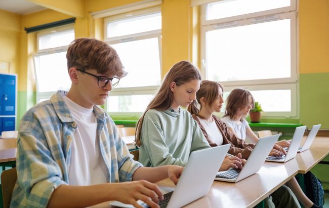 Допуск на НМТ-2026 и время начала: как не опоздать на экзамен и когда на него уже не пустят