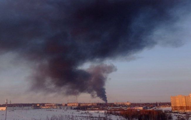 Один из крупнейших НПЗ России остановился после атаки дронов, - Reuters