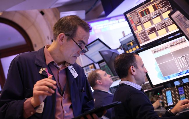 Обвал продолжается: европейские акции рухнули из-за развязанной Трампом торговой войны