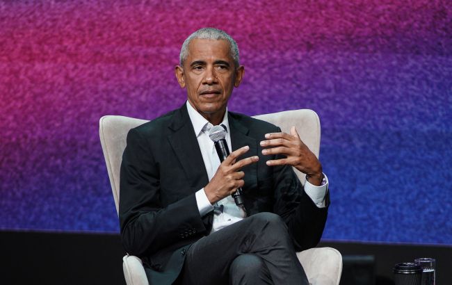 Обама не помітив збройного вторгнення росіян в Крим: у Зеленського різко відповіли