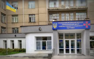 У Вінниці чоловік напав з ножем на представників ТЦК: один з військових у реанімації