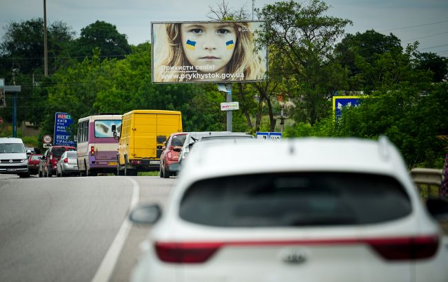 На одному з мостів Києва обмежать рух: коли і на скільки