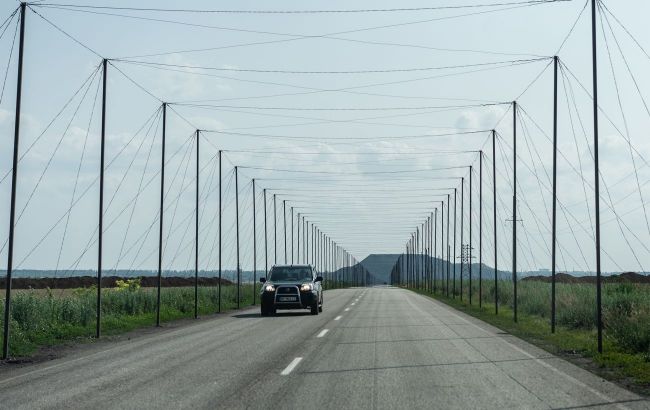Антидроновими сітками невідкладно накриють дороги у 5 областях, гроші візьмуть із резерву