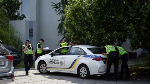 Во Львове на митинге задержали мужчину с ножом