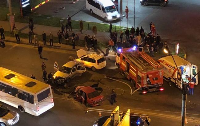 В Одессе произошла авария, есть пострадавшие