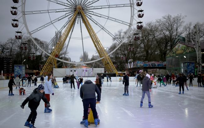 Зимние каникулы 2023-2024: как будут отдыхать дети в школах Украины