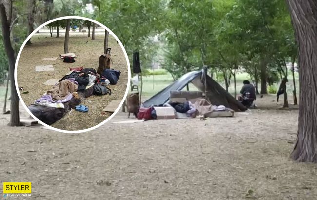 В центрі Одеси роми зробили шатро та поставили матраци: відео "поселення"