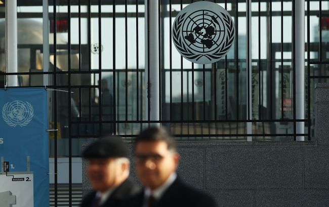 Реальные цифры гораздо выше. В ООН говорят о 10 тысячах жертв из-за войны в Украине