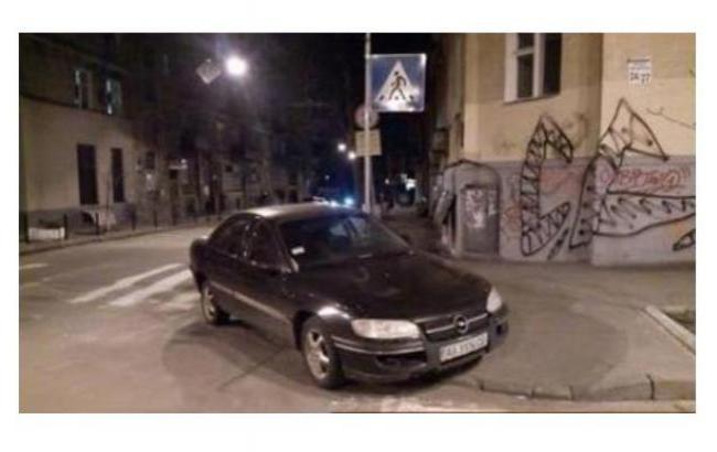 У киевлян не нашлось двух минут, чтобы помочь полицейским