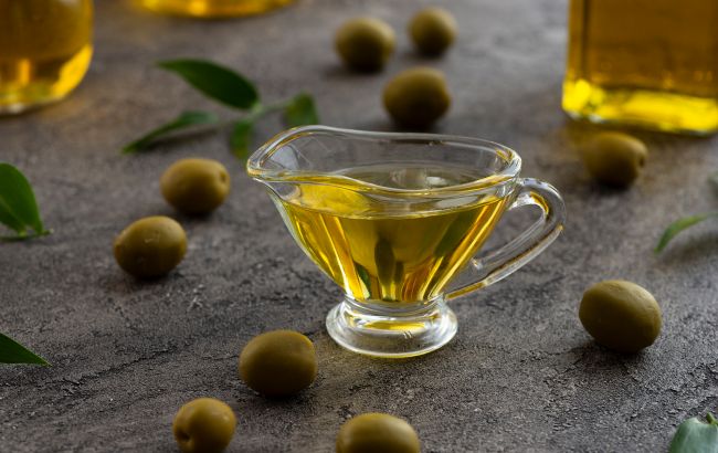 Експерт назвала 5 переваг оливкової олії, про які ви могли не знати