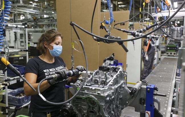 До 50 тисяч гривень. Ким працюють українські біженці у Чехії та скільки заробляють