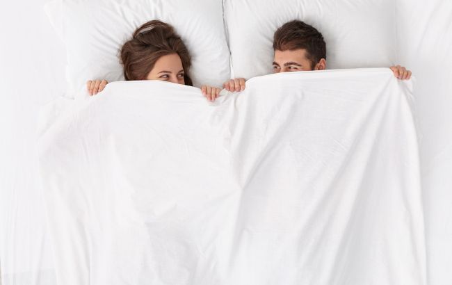Науковці "відкрили" найкращу позу для задоволення жінки в ліжку