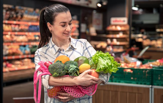Сколько фруктов и овощей нужно есть ежедневно: проверьте свой рацион