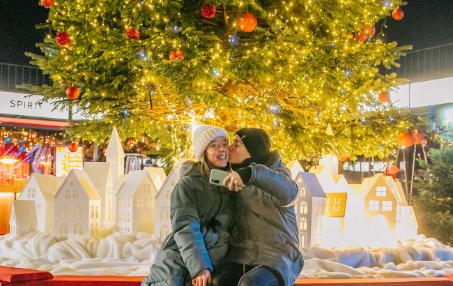 У центрі Києва з'явилася нова новорічна локація: як вона виглядає (фото)