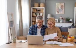 "Це наш ментальний якір": демограф пояснила, як люди 55+ вплинуть на економіку після війни