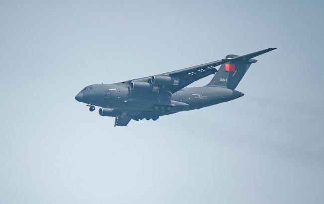 Китай проводить масштабні військові навчання навколо Тайваню