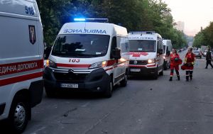 Чи виїжджає швидка під час обстрілів: у КМДА відреагували на гучну заяву киянина
