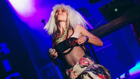 Алина Паш объяснила поддельную справку о поездке в Крым: "низкий поступок"