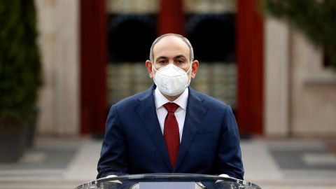 Армения заинтересована в мирном соглашении с Азербайджаном, - Пашинян