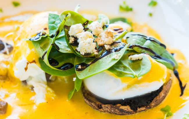 Кроме яичницы: 6 блюд с яйцом на завтрак, обед или ужин