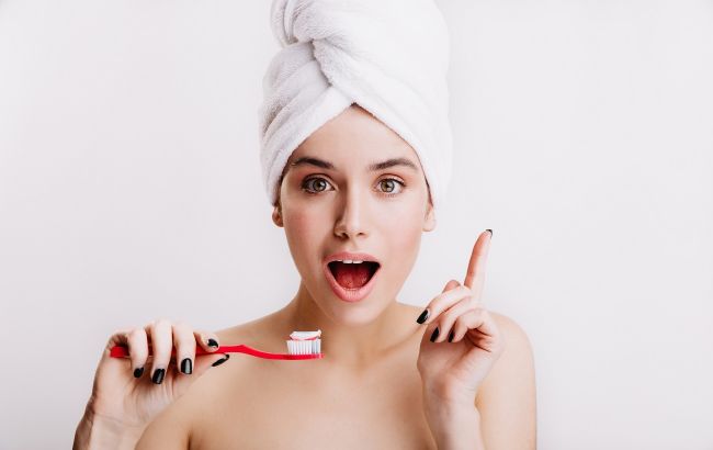 5 главных признаков, что вы неправильно чистите зубы