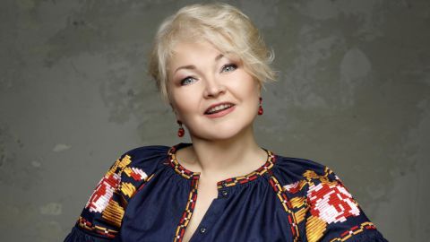 Співачка Оксана Пекун: Розумію, що воювати мають всі, але я би берегла цвіт нації