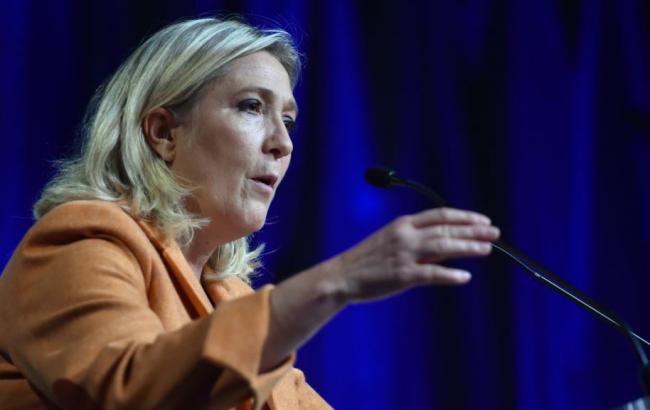 В Париже заявили, что избрание Клинтон повлечёт за собой войну