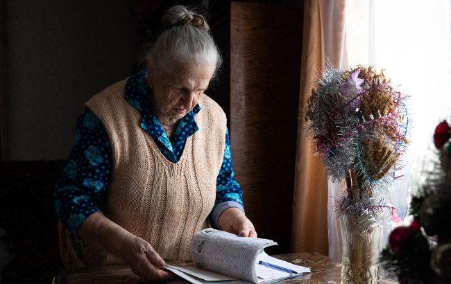 В Україні залишили без виплат деяких пенсіонерів: кого саме