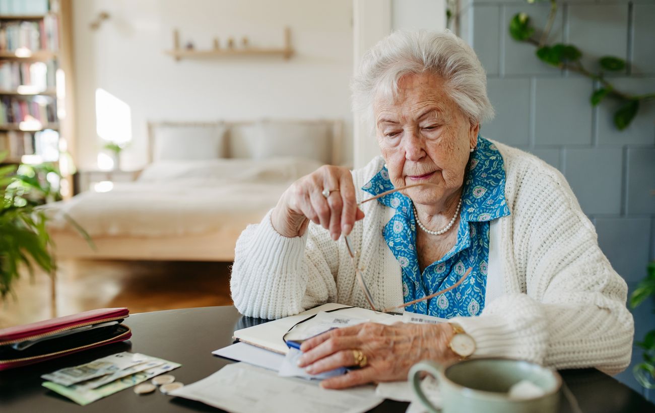 Надбавки до пенсій у травні: хто з українців може отримати більше грошей і за яких умов