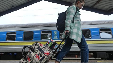Жители одной области могут бесплатно эвакуироваться и получить за это выплаты: что известно