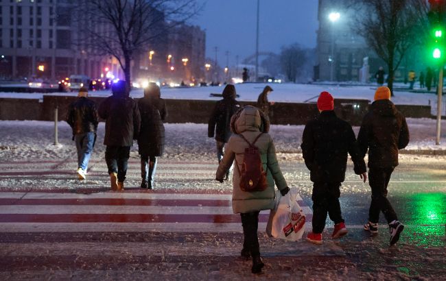 Перебої зі світлом на лівому березі Києва: як курсує електротранспорт і які маршрути змінено