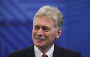 Путін готовий говорити з Макроном, - Пєсков