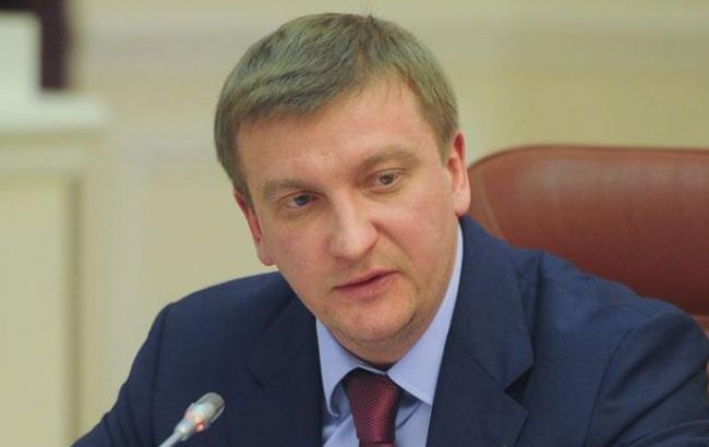 Петренко рассказал, сколько чиновников в этом году подали е-декларации