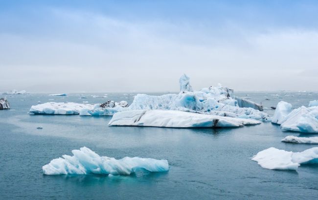 Вище 30 градусів: метеорологи зафіксували "приголомшливу" спеку в Арктиці