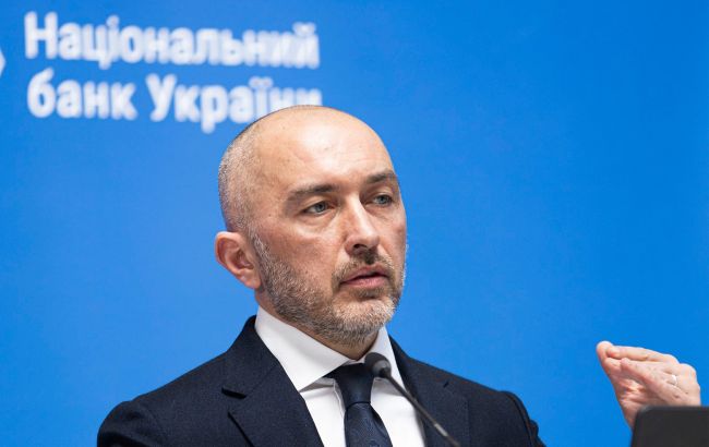 Скандал с задержанием инкассаторов: руководство НБУ срочно отправляется в Будапешт