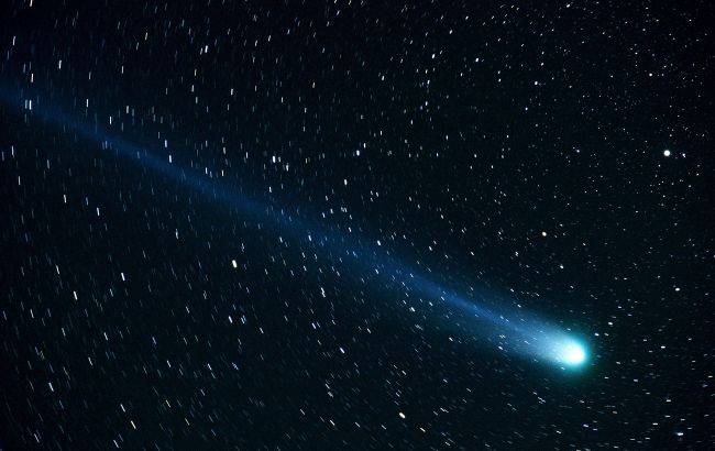 Вчені відкрили гігантську комету, яка прийшла з околиць Сонячної системи (фото)