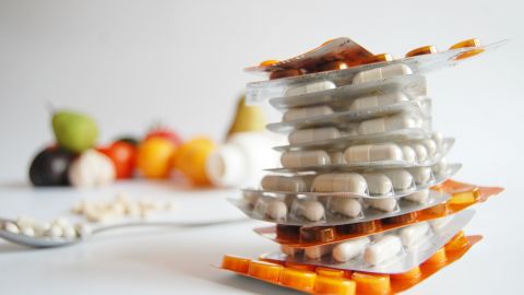 Лікарі розвінчали основні міфи про антибіотики, в які всі вірять