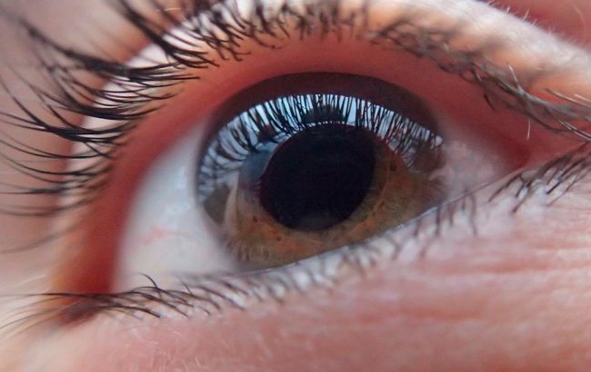 Експерт назвав головну небезпеку накладних вій: шкідливіше, ніж ви думаєте